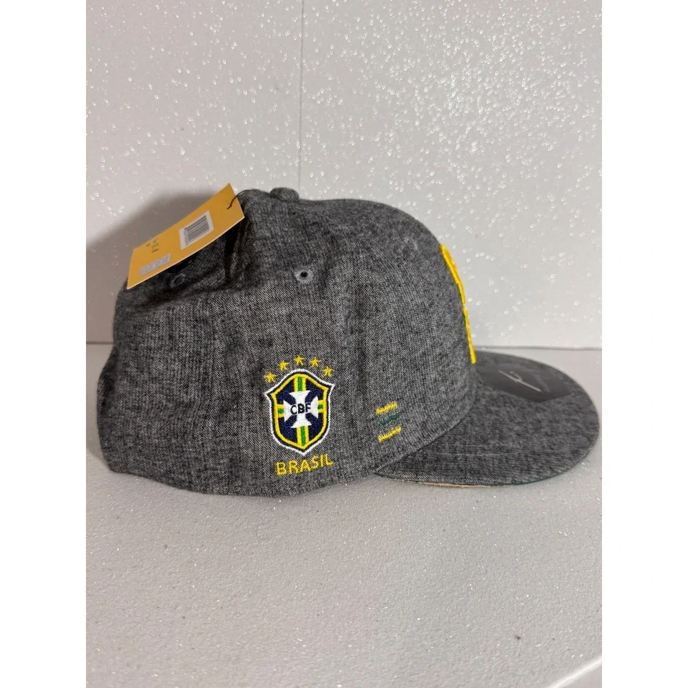 Brasil CBF Soccer National Team Snapback Hat Gray Heather Adjustable Cap NWT